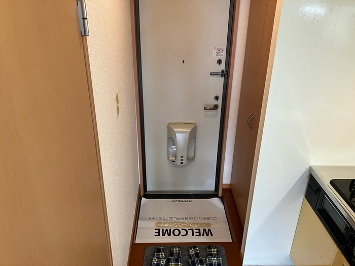 アムール・ルミエール　Ｂの玄関