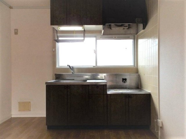 ゼフィランテスC棟のキッチン