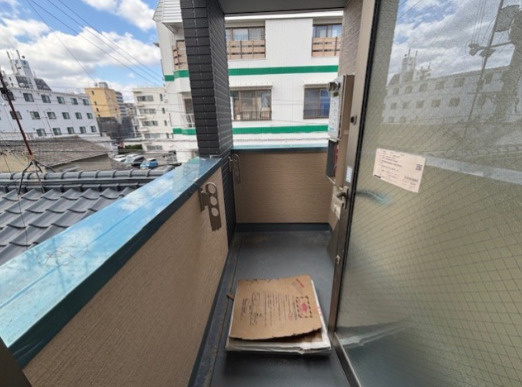 【バルコニー】アシェント岡山医大前