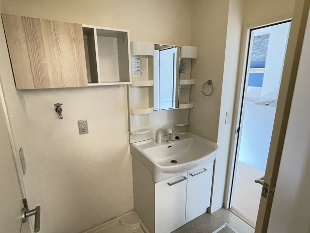 コンフォール・ヴィラ　Ｃ棟の洗面所