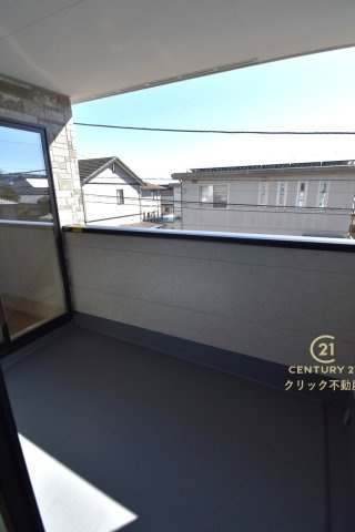 Grace　日立市東大沼町　1期 　限定1棟！のバルコニー|日当たり良好なバルコニーです。気分転換に出るだけでも、晴れた日にお洗濯物やお布団を一気に干すのも気持ちがいい♪