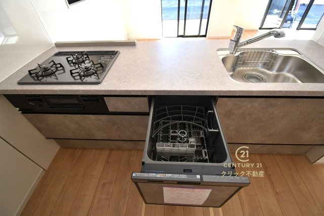Grace　日立市東大沼町　1期 　限定1棟！のキッチン|食事の後片付けもラクラクの食洗機つき♪水道代の節約になり、気になる手荒れも防げそう！