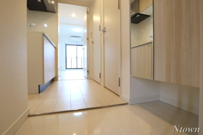 【玄関】 | メイクス新栄 | ゆったりとした玄関です