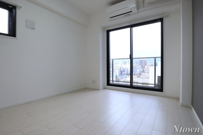 【居間・リビング】 | メイクス新栄 | おしゃれな居間です