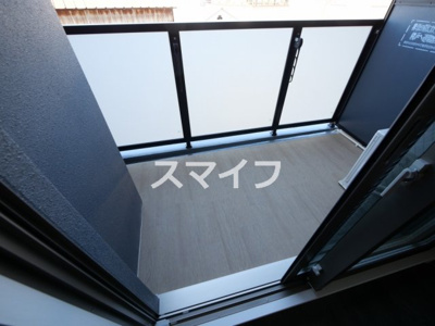【バルコニー】 | アドバンス大阪ビヤン