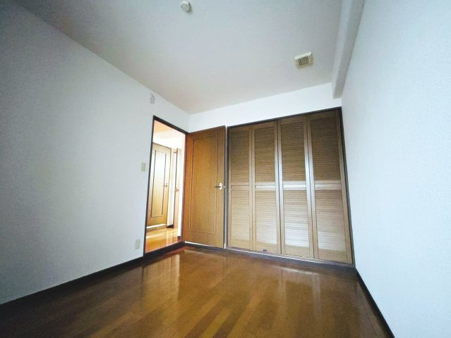 リバティパレスの洋室