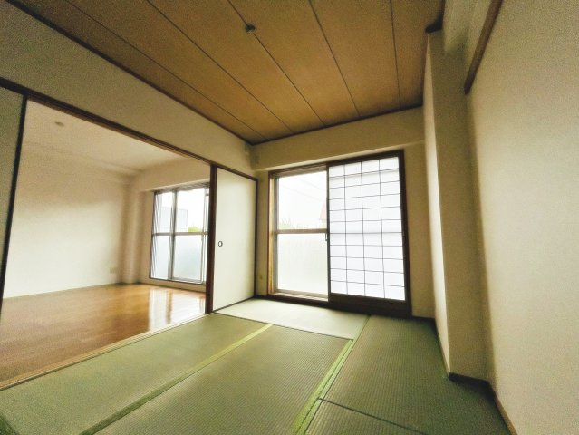 リバティパレスの和室