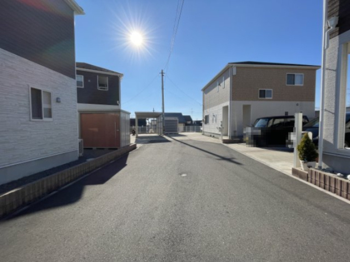 中古戸建・中古住宅　郡山市片平町出磬東　小山田小・第六中の前面道路含む現地写真|前面道路