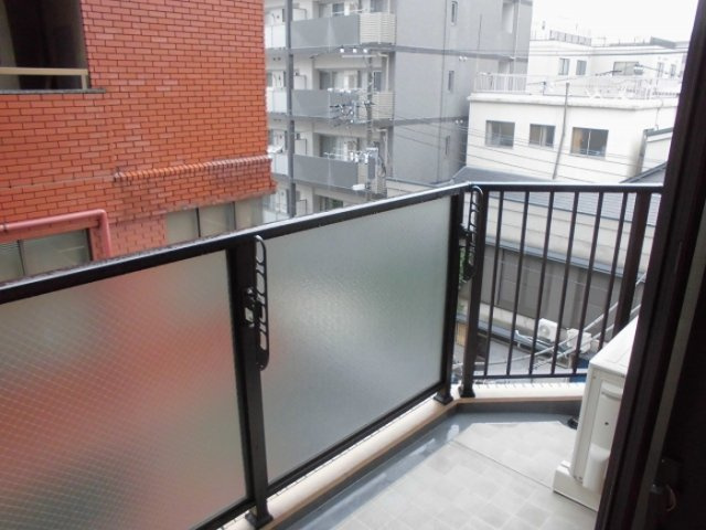 D-Room Stay 両国のバルコニー