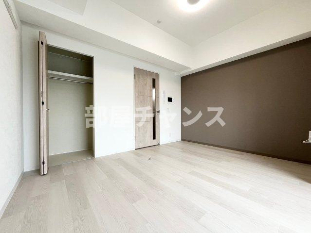 ラ・プレス新栄の寝室|ゆとりの広さです