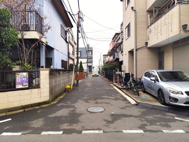 さいたま市桜区桜田土地の周辺|近隣には月極め駐車場も複数あり