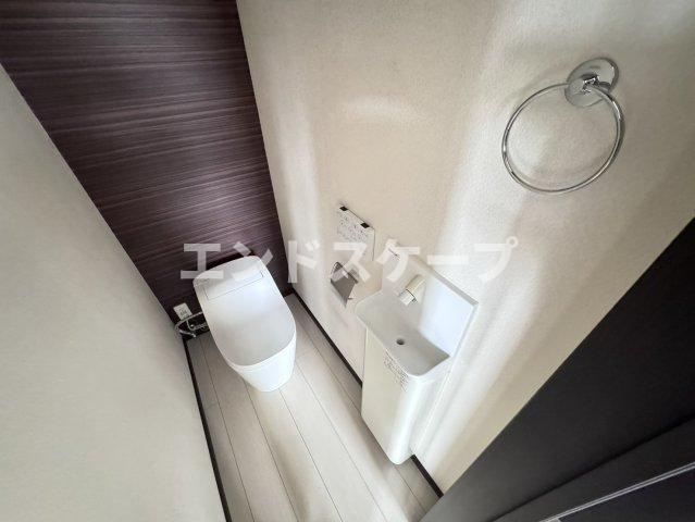 Emerald squareのトイレ|高崎、前橋、伊勢崎エリアのお部屋探しはエンドスケープまで！お客様の理想お聞かせ下さい♪