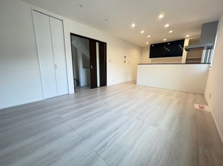 【居間・リビング】 | 中区江波二本松2丁目（江波電停）全3区画　C号棟