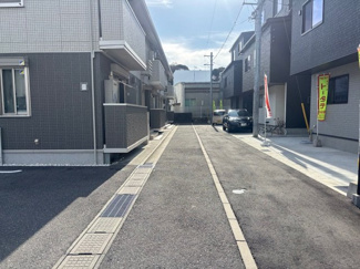 【前面道路含む現地写真】 | 中区江波二本松2丁目（江波電停）全3区画　C号棟 | 前面道路4ｍ