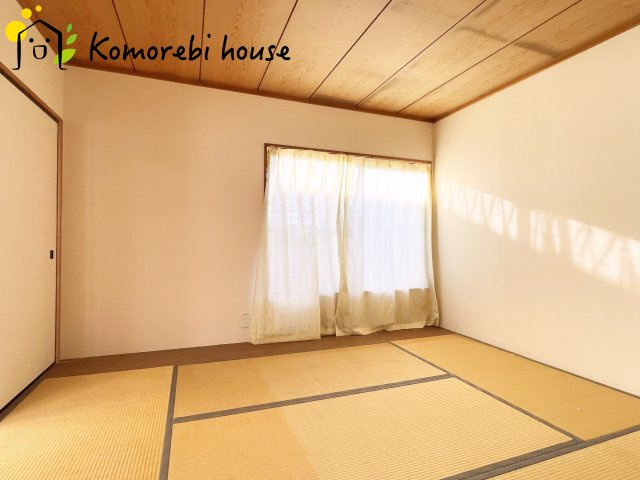 桶川市泉1丁目　中古一戸建て　の和室|柔らかい畳が心地よい和室