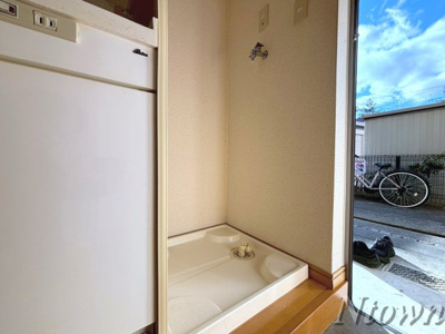 【寝室】 | ペルカルロ | 広くて明るい寝室