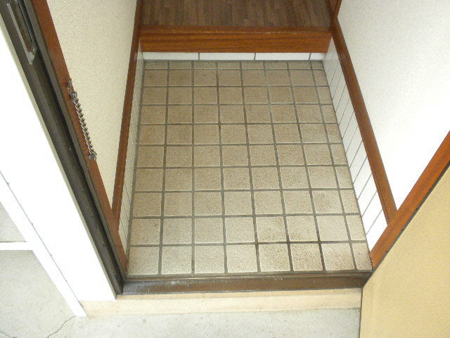 コーポ鈴木Cの玄関