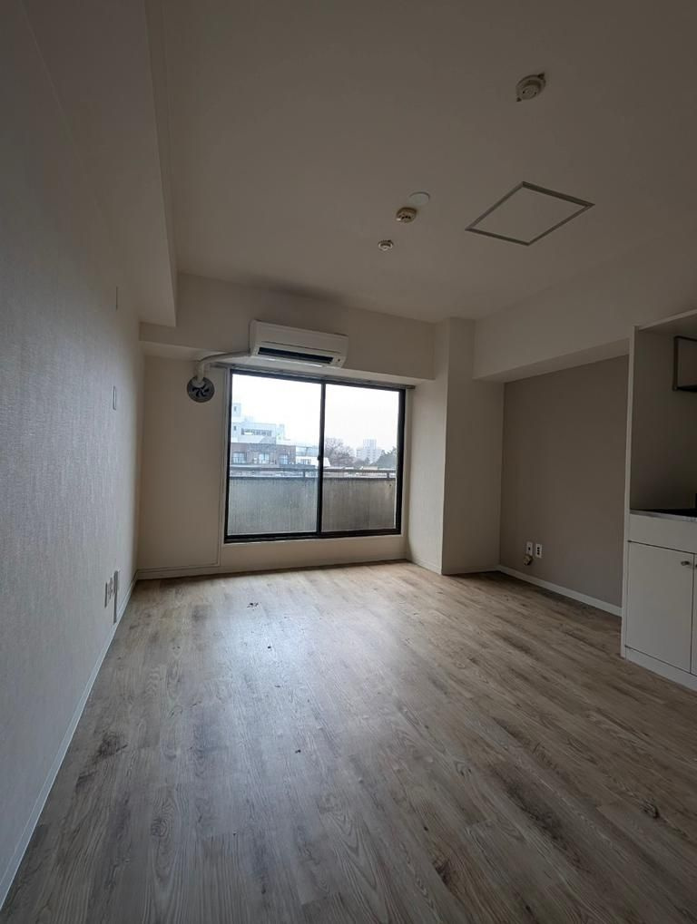 ビスハイム池袋の居間・リビング