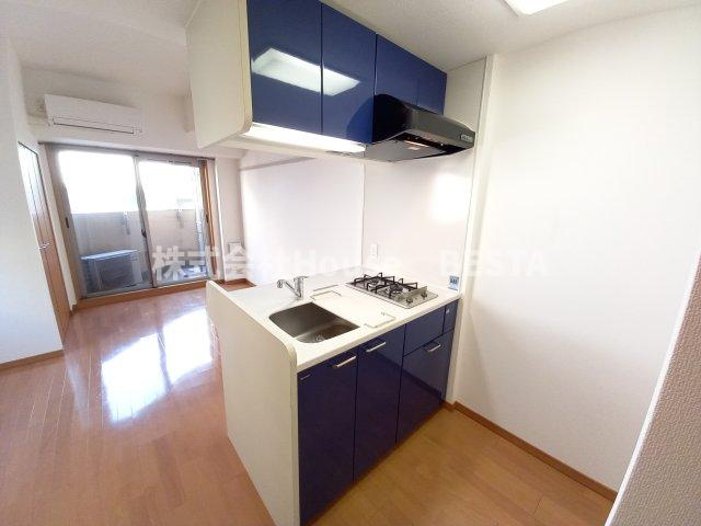 プレサンス神戸駅前グランツのキッチン