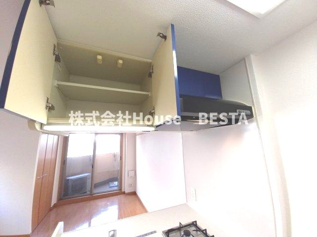 プレサンス神戸駅前グランツのキッチン