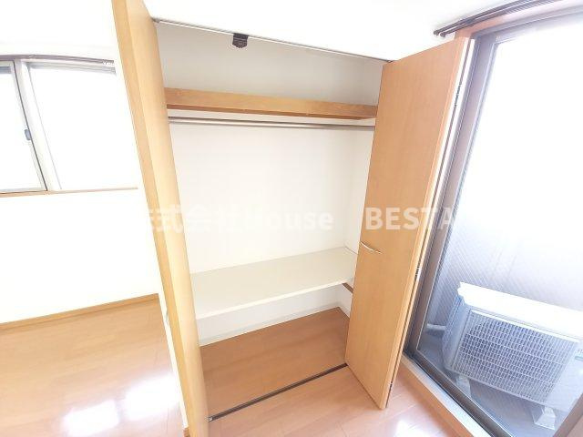 プレサンス神戸駅前グランツの収納