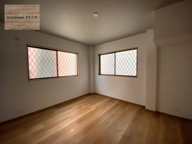 大阪市旭区大宮4丁目の洋室