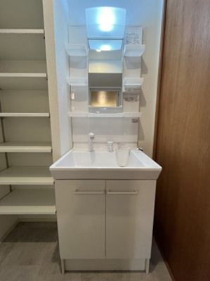 【洗面所】 | メゾンウィング | ※写真は別号室