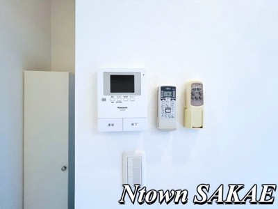 【セキュリティ】 | アークラヴィータ | モニター付きインターフォンです