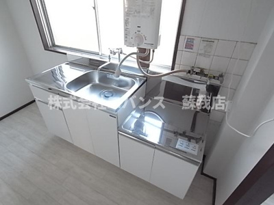 【キッチン】 | レジデンシア本千葉 | キッチンでお料理をお楽しみください