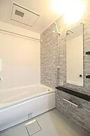 スワンレイク三ノ輪の浴室