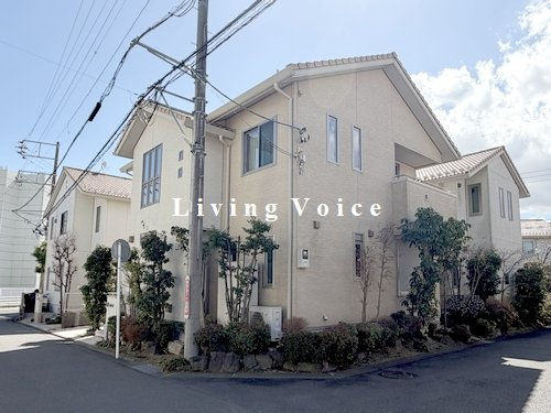 【外観】 | 【仲介手数料０円】厚木市緑ヶ丘4丁目　中古一戸建て | 厚木市緑ヶ丘4丁目　中古一戸建て