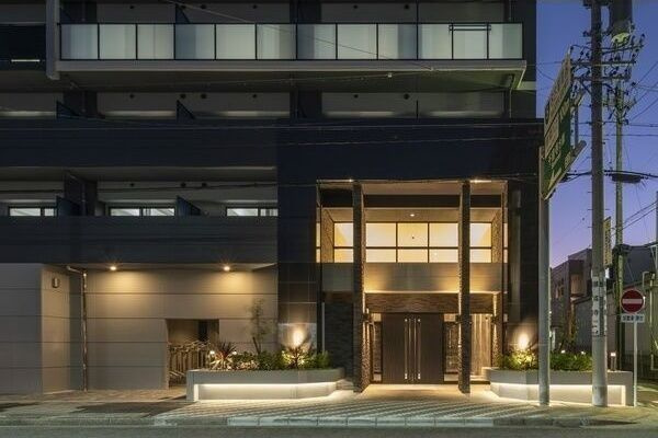 S-RESIDENCE烏森aureate(オリート)キャンペーン中のエントランス