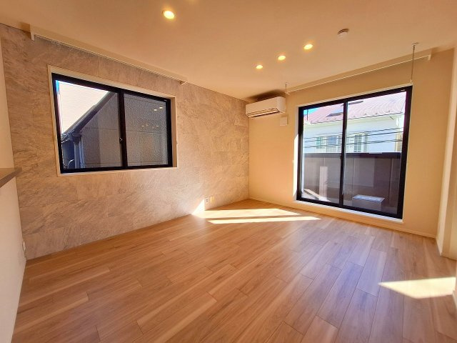 リジエル本駒込の居間・リビング