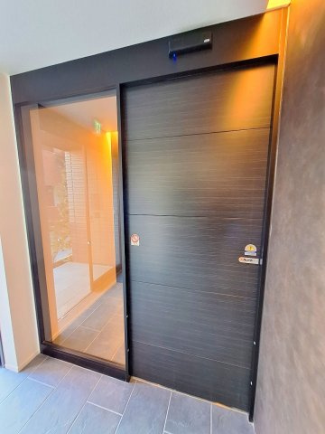 リジエル本駒込のロビー