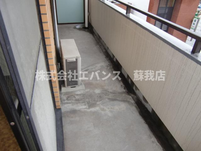 【バルコニー】 | 大塚ビル | バルコニーがあります