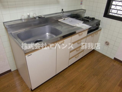 【キッチン】 | 大塚ビル | 使いやすいキッチンです