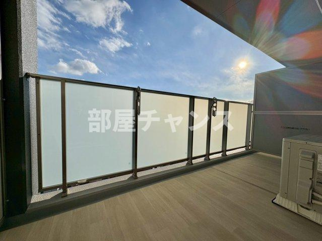 エスプレイス名古屋神宮前のバルコニー