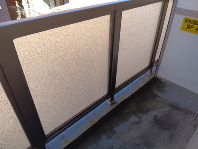 【バルコニー】