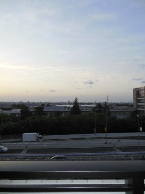 ガーラ・アヴェニュー明大前のバルコニー