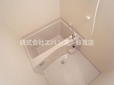 【浴室】 | link-first（リンクファースト） | 落ち着いた空間のお風呂です