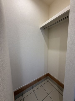 【玄関】 | ブルーミングガーデン 木更津市永井作2丁目 | 土間収納