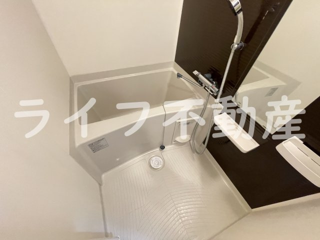 Luxe長田の浴室|ゆったり過ごせるお風呂です