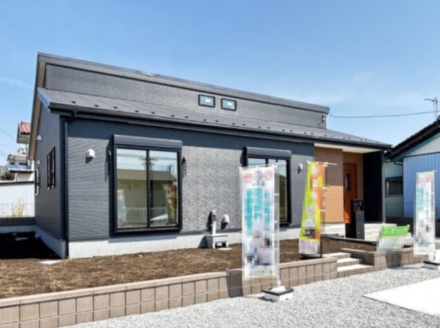 【新築戸建】前橋小坂子町の外観|■外観｜土日のご見学はもちろん、平日・夜間のご案内も大歓迎です♪「今から見たい」や「仕事終わりに見たい」にもご対応できますのでお気軽にお問い合わせください♪