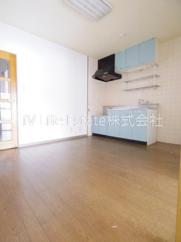 ドミール８８の居間・リビング