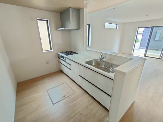 三郷市　鷹野4丁目　新築戸建　全1棟のキッチン|施工例です