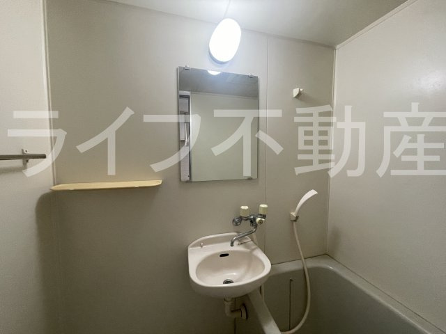 ジュネスチャイムパートⅡの独立洗面台|朝の身支度には欠かせない独立洗面化粧台