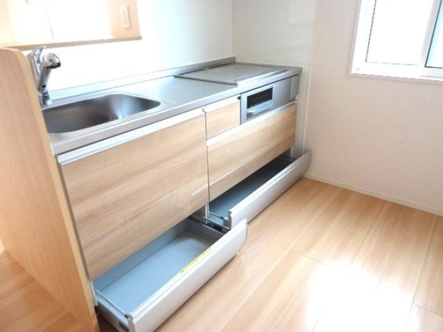 チェリーブロッサム A棟のキッチン|システムキッチン