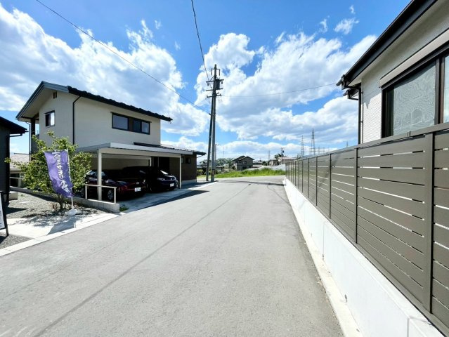 東御市滋野の前面道路含む現地写真