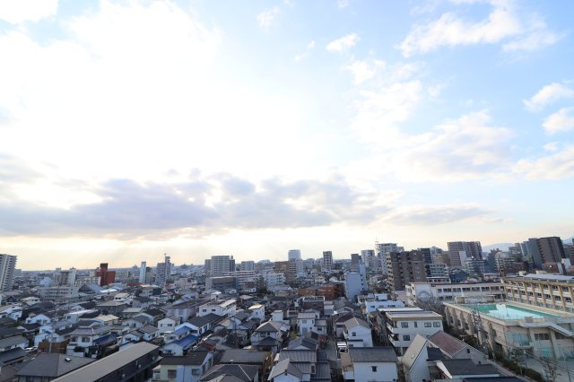 アーバンパレス諏訪野Ⅱの展望