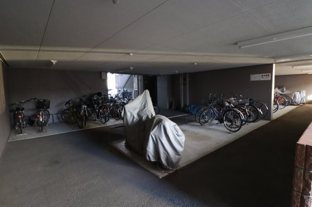 アーバンパレス諏訪野Ⅱのその他|駐輪場